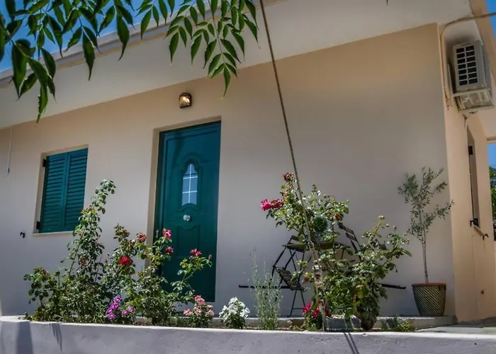 Blanca Serenidad Luxury Méthana